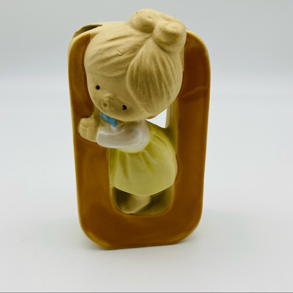 Rare Vintage UCTCI Letter "O" girl figure Vase Pottery